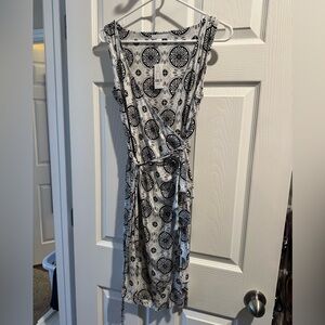 New York & Company Black and White Dress